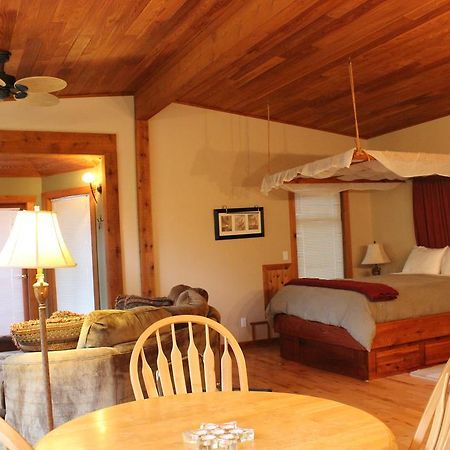 Sea Star Suites Tofino Exteriér fotografie